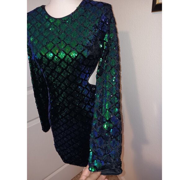 NWT FOREVER 21 Mermaid Sequin Open Back Mini Dress - After Dark Collection - M - Picture 9 of 12